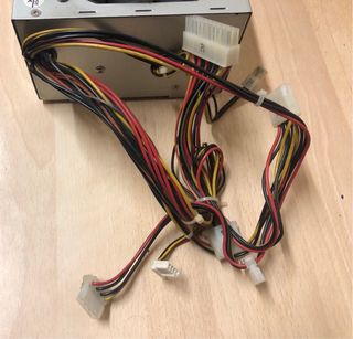 COMPONENTE PC FUENTE ALIMENTACION 