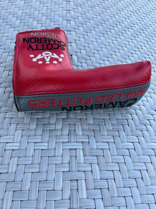 Putter Titleist Scotty Cameron
Head cover / Funda