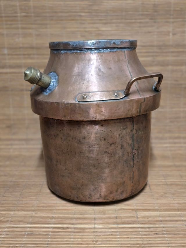 Antiguo Alambique de cobre