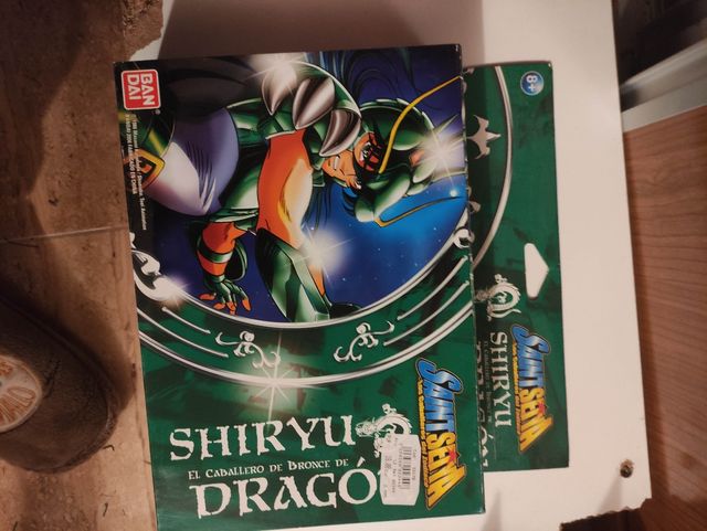 Figuras caballeros del zodiaco.