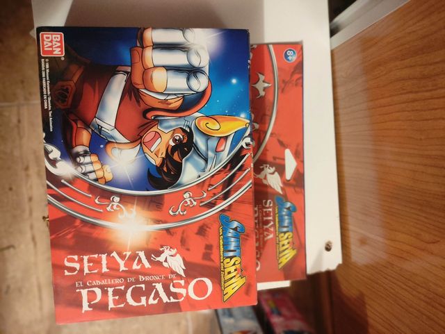 Figuras caballeros del zodiaco.