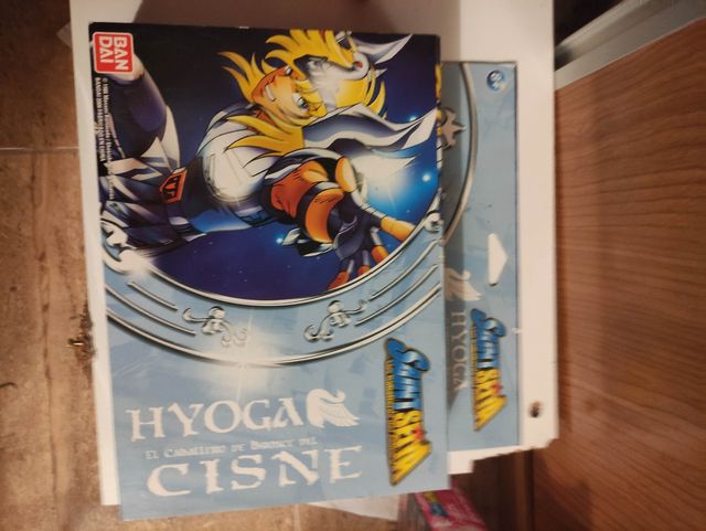 Figuras caballeros del zodiaco.