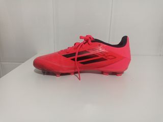 Botas de futbol F50