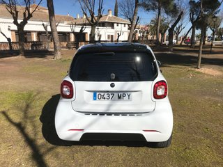 Único y Exclusivo Smart Fortwo 2020 EQ