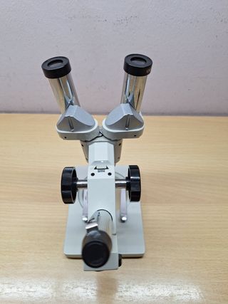 Microscopio Estereoscopico Japones