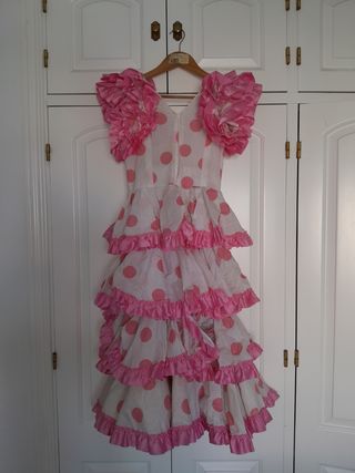 Traje de gitana blanco y rosa talla 7