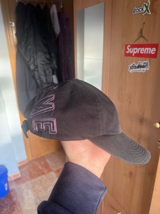 Gorra Supreme