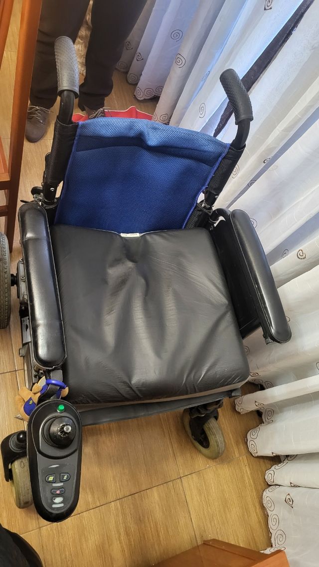 Silla de ruedas electrica