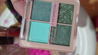 Cesta regalo lote de Maquillaje