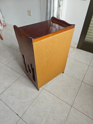 Mesa auxiliar vintage