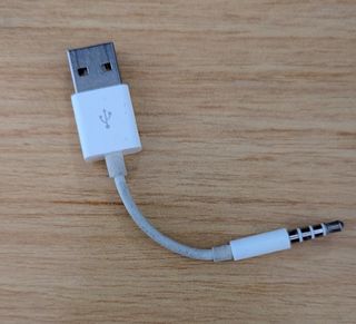 iPod Shuffle 3a Generación – 2GB