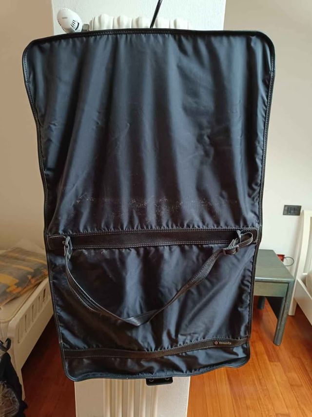 Porta abiti da viaggio espandibile Samsonite