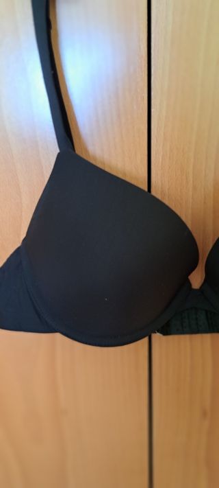 Sujetador Oysho negro 90B