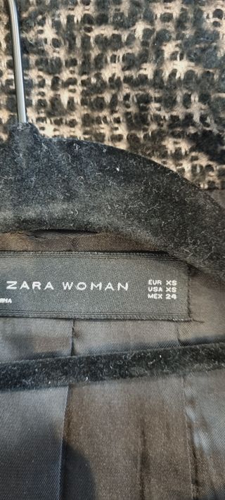 Cazadora de vestir tweet de Zara.