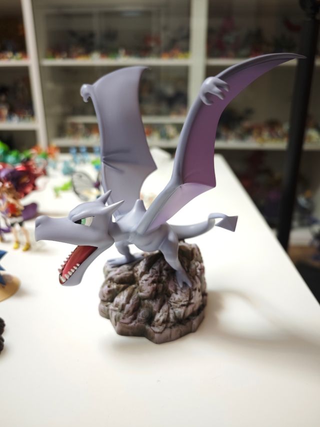 aerodactyl pokemon scale world