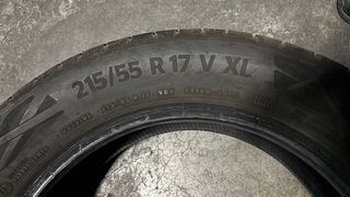 Neumatico Continental 215/55 r17