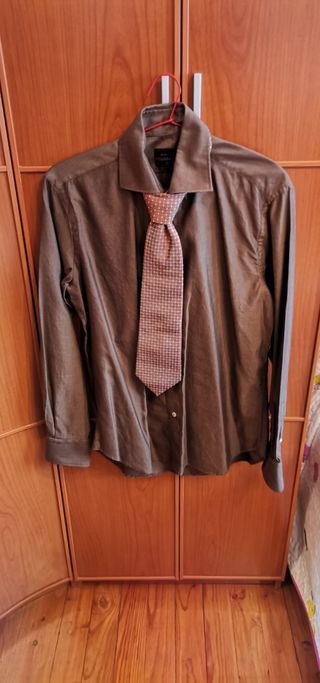 Traje
