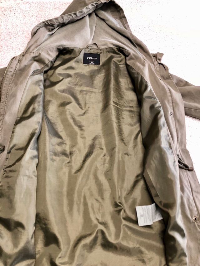 Parka de mujer verde oliva FB Sister.
