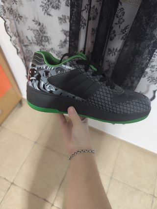 Vendo zapatillas con ruedas nuevas!