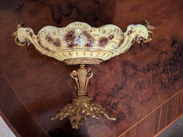 Vendo centro de mesa tipo frutero antiguo