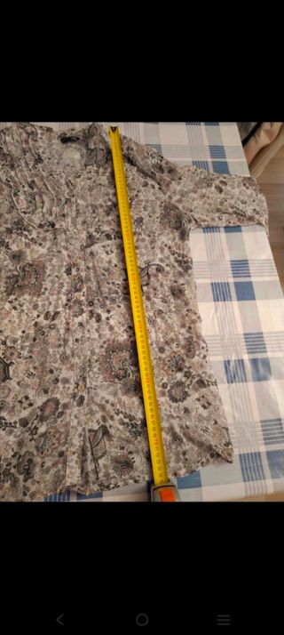 Blusa-camisa estampada tres cuartos