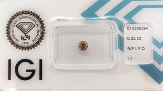 Diamante (color natural) 0,25 Cts