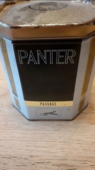 Lata antigua de puros Panther