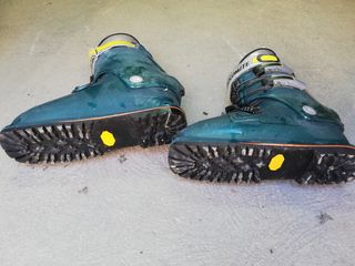 Esquís travesía y botas 