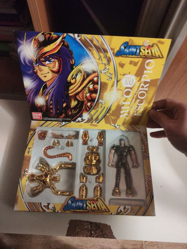 Figuras caballeros del zodiaco