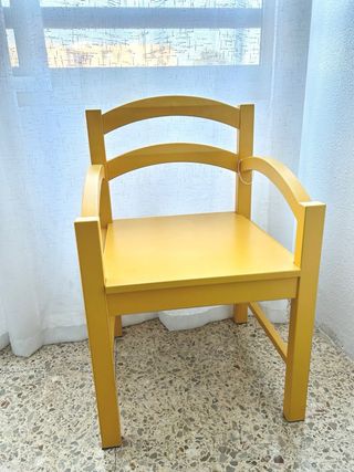 Silla de madera buena