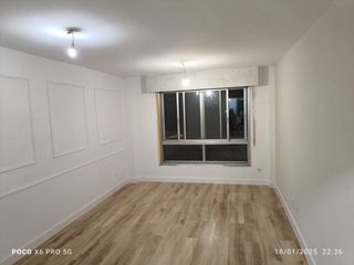 ponemos tarimas flotantes y decoramos tu salon