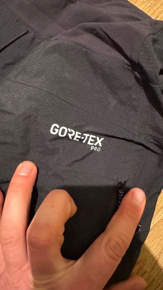 Pantalón Salomon goretex pro S