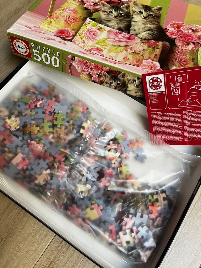 Puzzle 500 piezas Educa gatitos con rosas