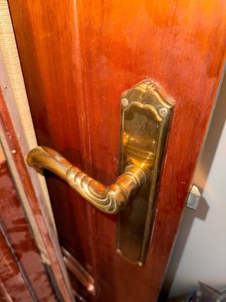 Puerta madera
