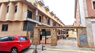 Casa adosada en venta en Aldaia