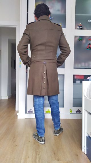 Abrigo militar cruzado verde Zara M
