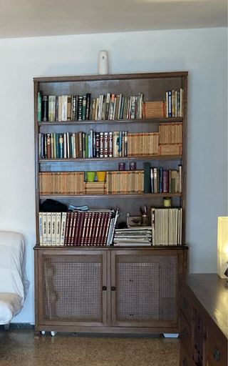 Libreria cubrerradiador