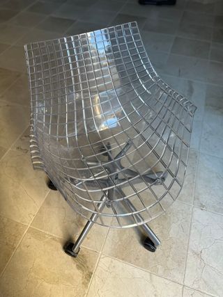 Silla de Oficina MOMMA Modelo STUDIO Transparente
