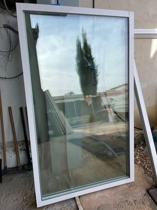 Ventanal aluminio blanco