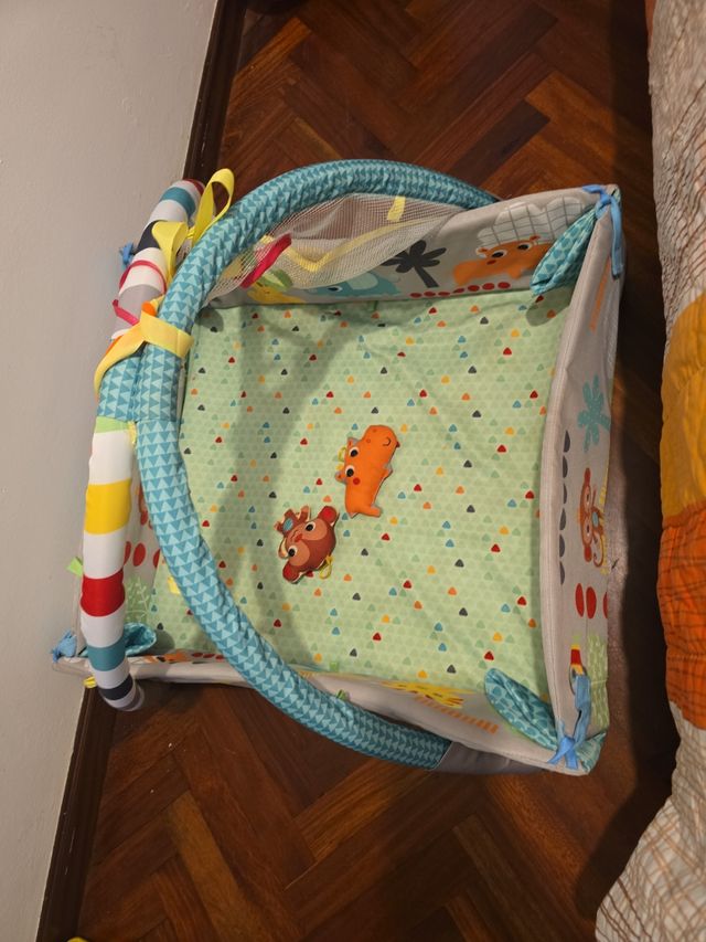 Parque de juegos bebe