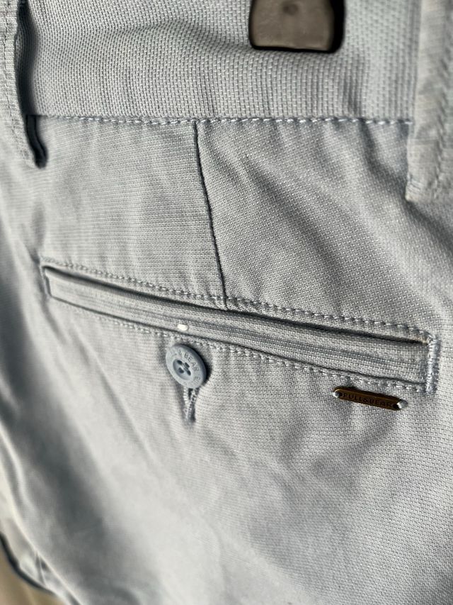 Pantaloncini Pull and Bear blu chiaro