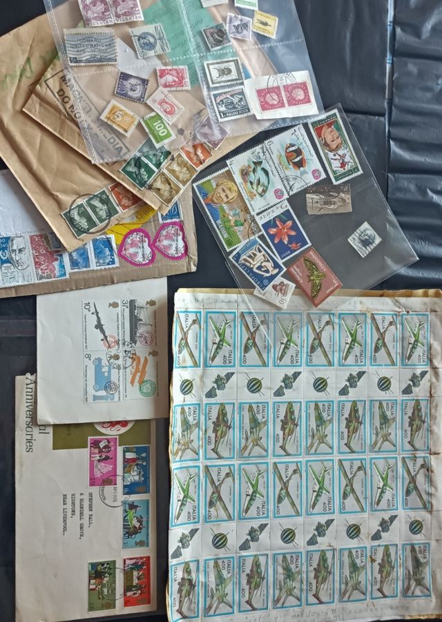 Francobolli vari collezione