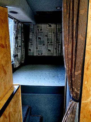 Minibus vivienda iveco daily(necesario carnet C)