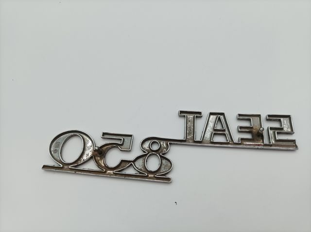 Emblema original del Seat 850