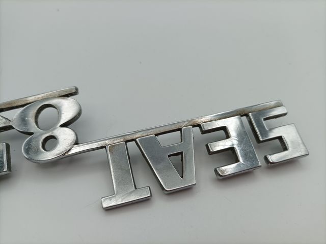 Emblema original del Seat 850