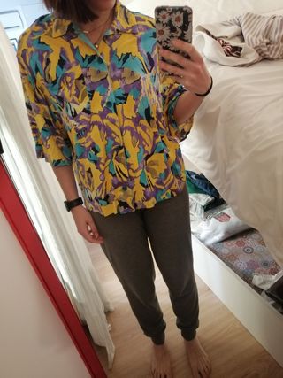 Camisa vintage amarilla 