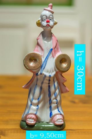 Statuina pagliaccio musicista in porcellana