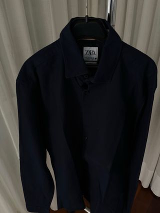 Camisa azul marino Zara