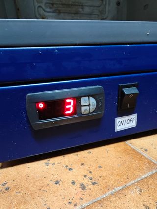 Nevera pequeña Danone