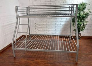 Preciosas literas con cama de matrimonio!!✨✨